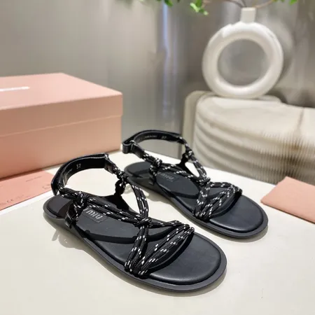 ミュウミュウ サンダル