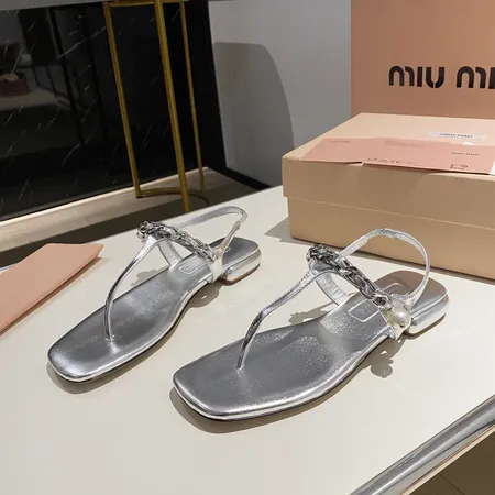 ミュウミュウ サンダル