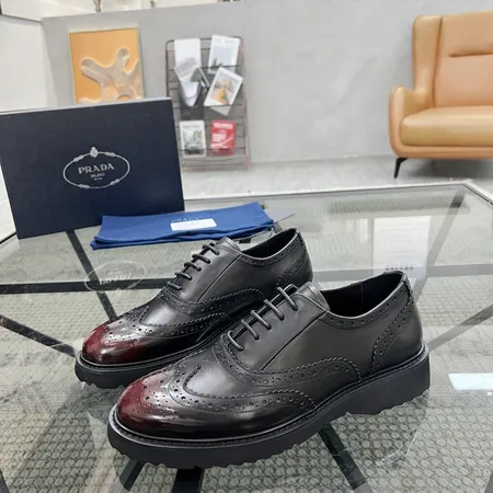 プラダ ビジネスシューズ