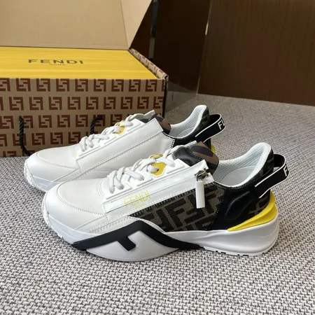 フェンディ スニーカー
