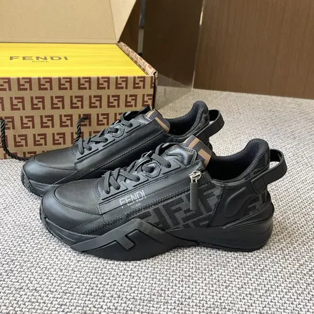フェンディ スニーカー