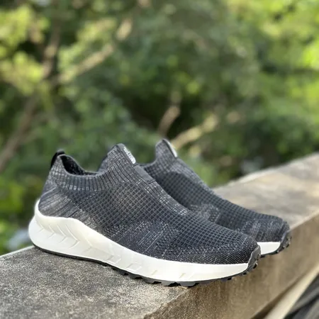 ノースフェイス スニーカー