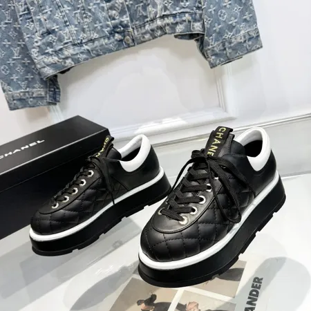 シャネル カジュアルシューズ