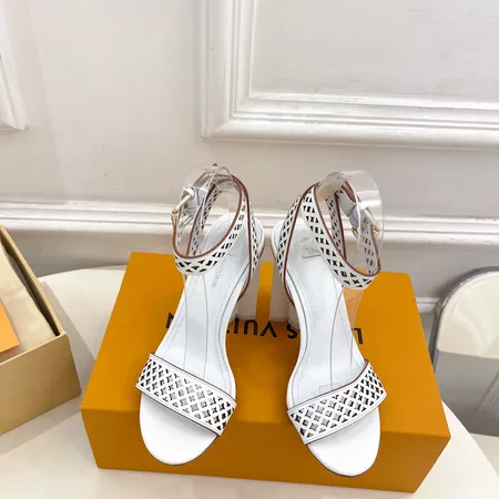 ルイヴィトン サンダル