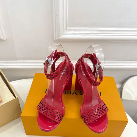 ルイヴィトン サンダル