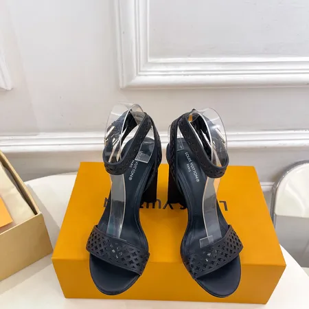 ルイヴィトン サンダル