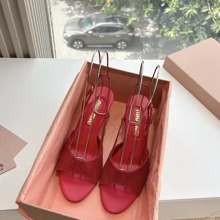 ミュウミュウ サンダル