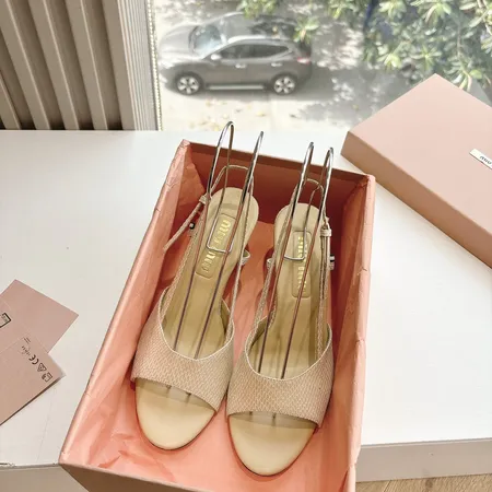 ミュウミュウ サンダル