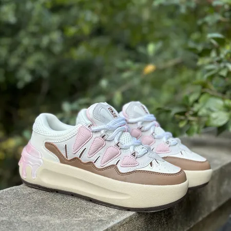 フィラ スニーカー