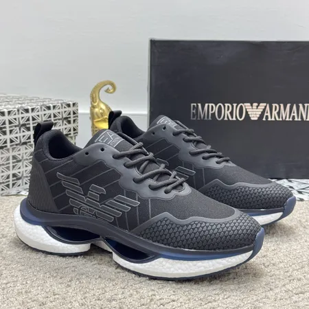 アルマーニ スニーカー