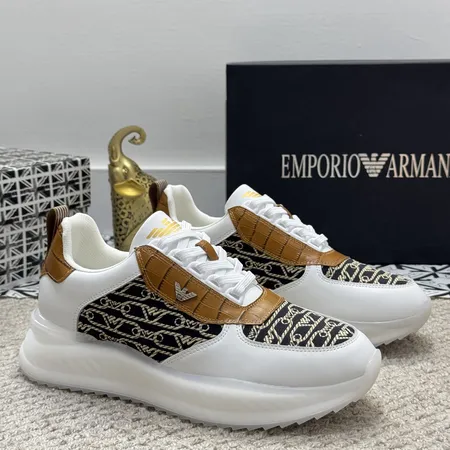 アルマーニ スニーカー