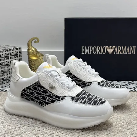 アルマーニ スニーカー
