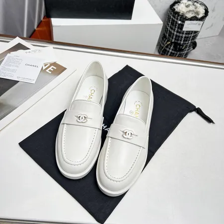 シャネル ビジネスシューズ