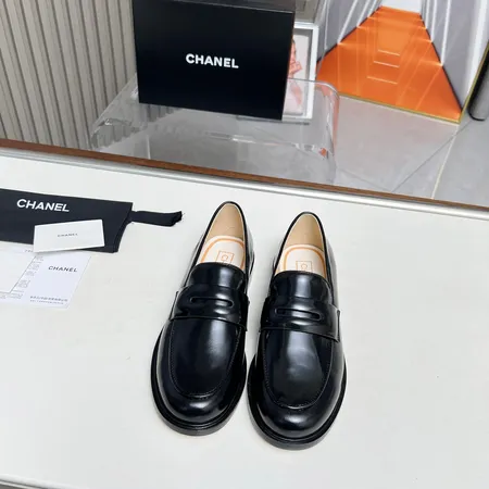 シャネル ビジネスシューズ