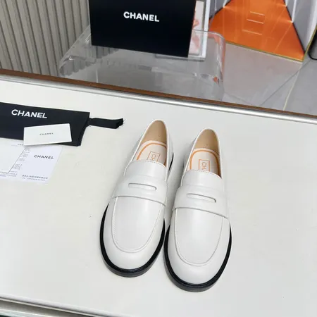 シャネル ビジネスシューズ