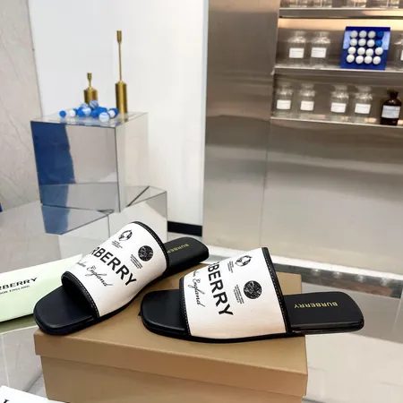 バーバリー ス スリッパ