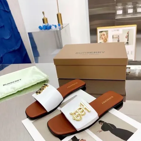 バーバリー ス スリッパ