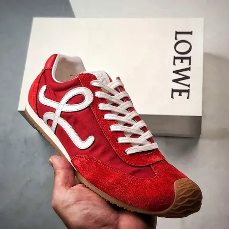 ロエベ スニーカー