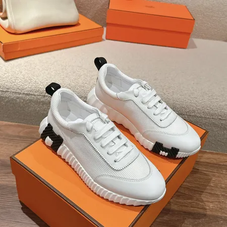 エルメス スニーカー