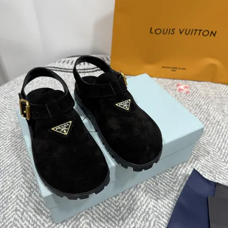 プラダ サンダル