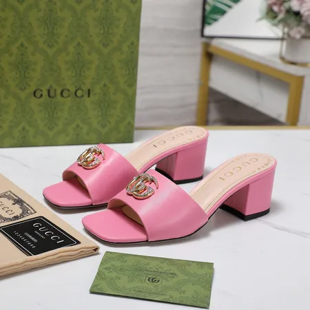 グッチ サンダル