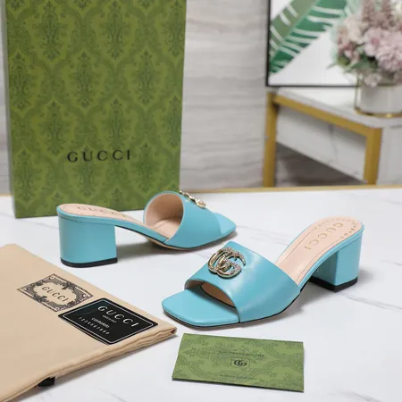 グッチ サンダル