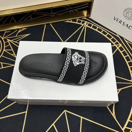 ヴェルサーチ スリッパ