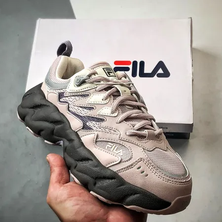 フィラ カジュアルシューズ