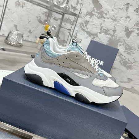 ディオール スニーカー