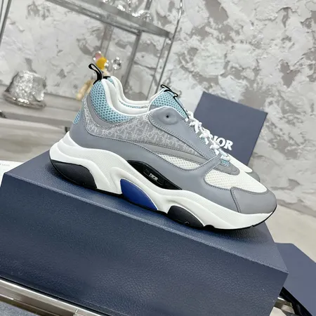 ディオール スニーカー