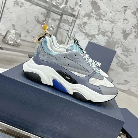 ディオール スニーカー