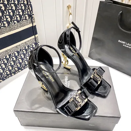 イブサンローラン サンダル