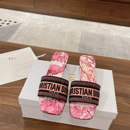 ディオール スリッパ