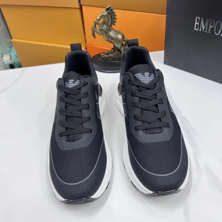 アルマーニ スニーカー