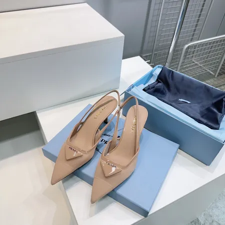 プラダ サンダル