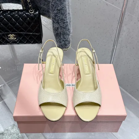 ミュウミュウ サンダル