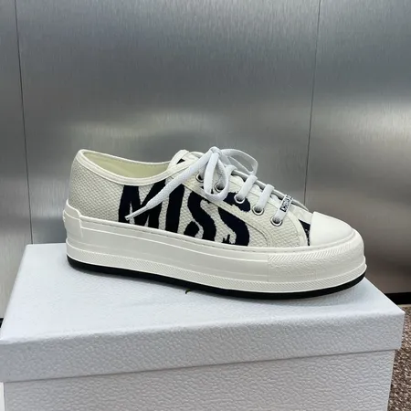 ディオール カジュアルシューズ