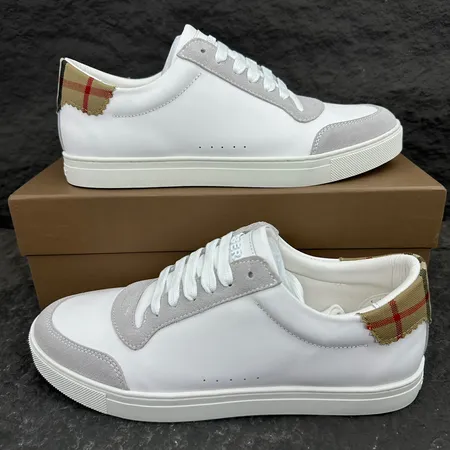 バーバリー ス カジュアルシューズ