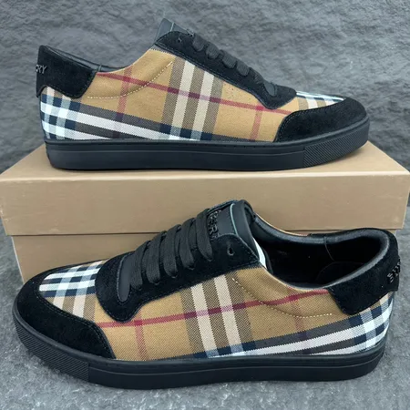 バーバリー ス カジュアルシューズ