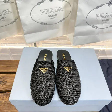 プラダ スリッパ