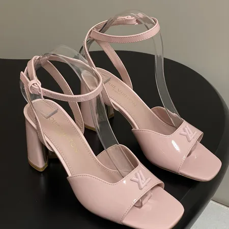 ルイヴィトン サンダル