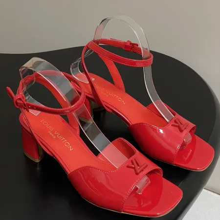 ルイヴィトン サンダル