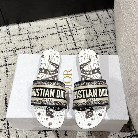 ディオール スリッパ