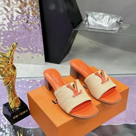 ルイヴィトン スリッパ