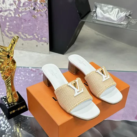 ルイヴィトン スリッパ