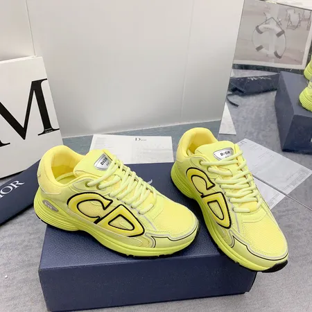 ディオール スニーカー