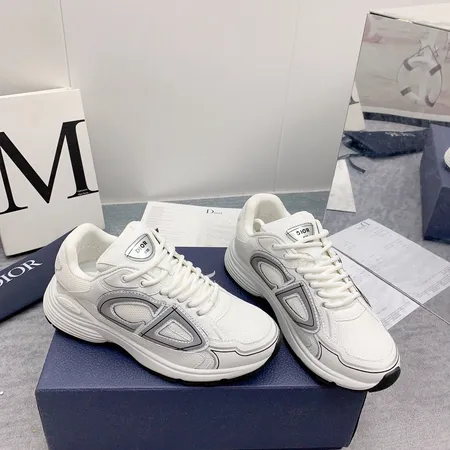 ディオール スニーカー