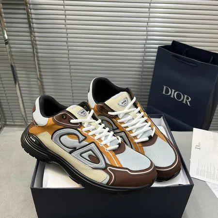 ディオール スニーカー