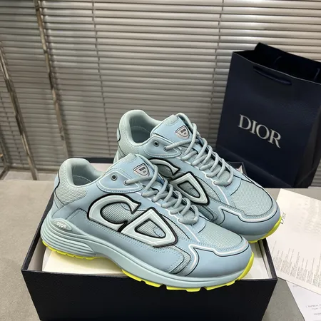 ディオール スニーカー