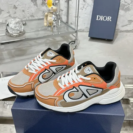 ディオール スニーカー